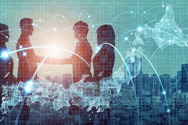 KDDIとディジタルグロースアカデミアは4月26日から7月31日までの間、自治体に位置情報ビッグデータ分析とトレーニングを無償提供します。